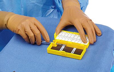 Nadelbox mit Klingenentferner Sterile Nadelbox für 20 oder 40 Nadeln